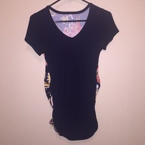 Maternity floral Tee